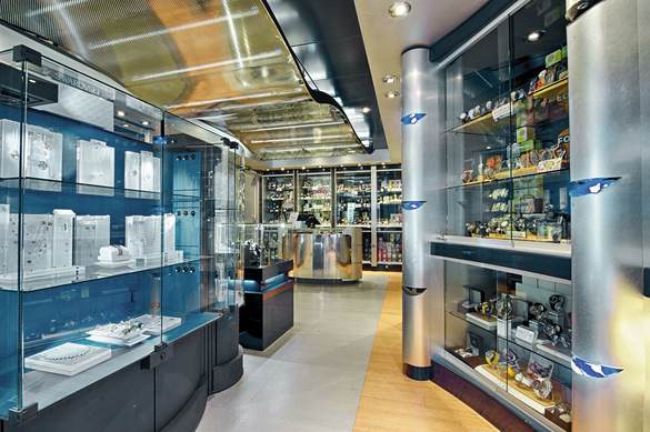 MSC Cruises, MSC Musica, L'Angolo dell'Oggetto 1, Copyrights - MSC Rights.jpg